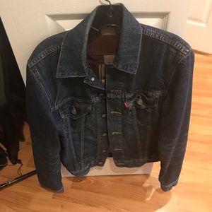Levi’s Men’s Denim Jacket Plaid Interior